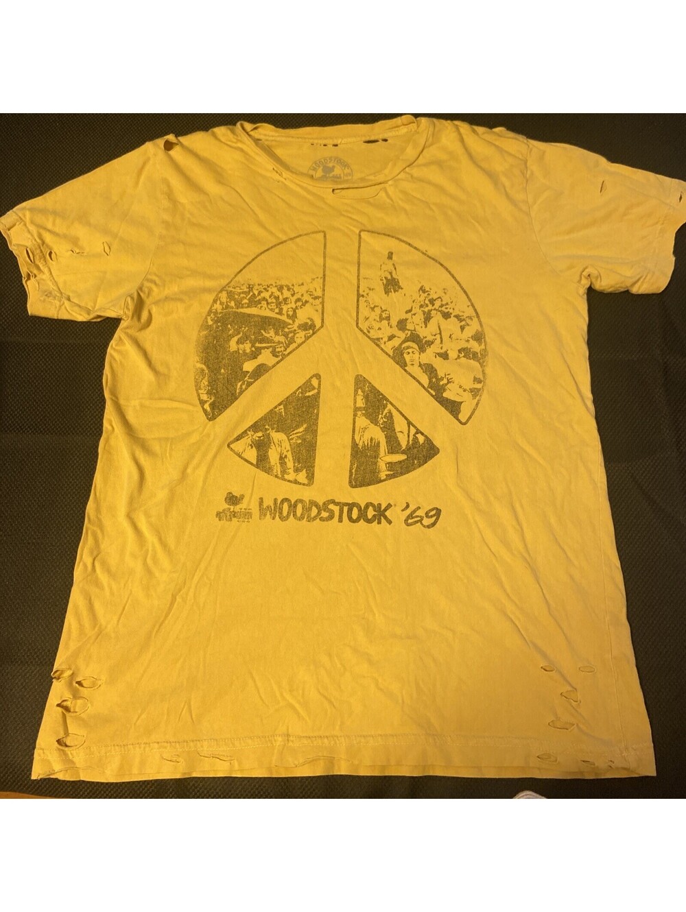 Goodie Two Sleeves Woodstock ‘69 T shirt distressed Size S Yellow - Picture 1 of 9